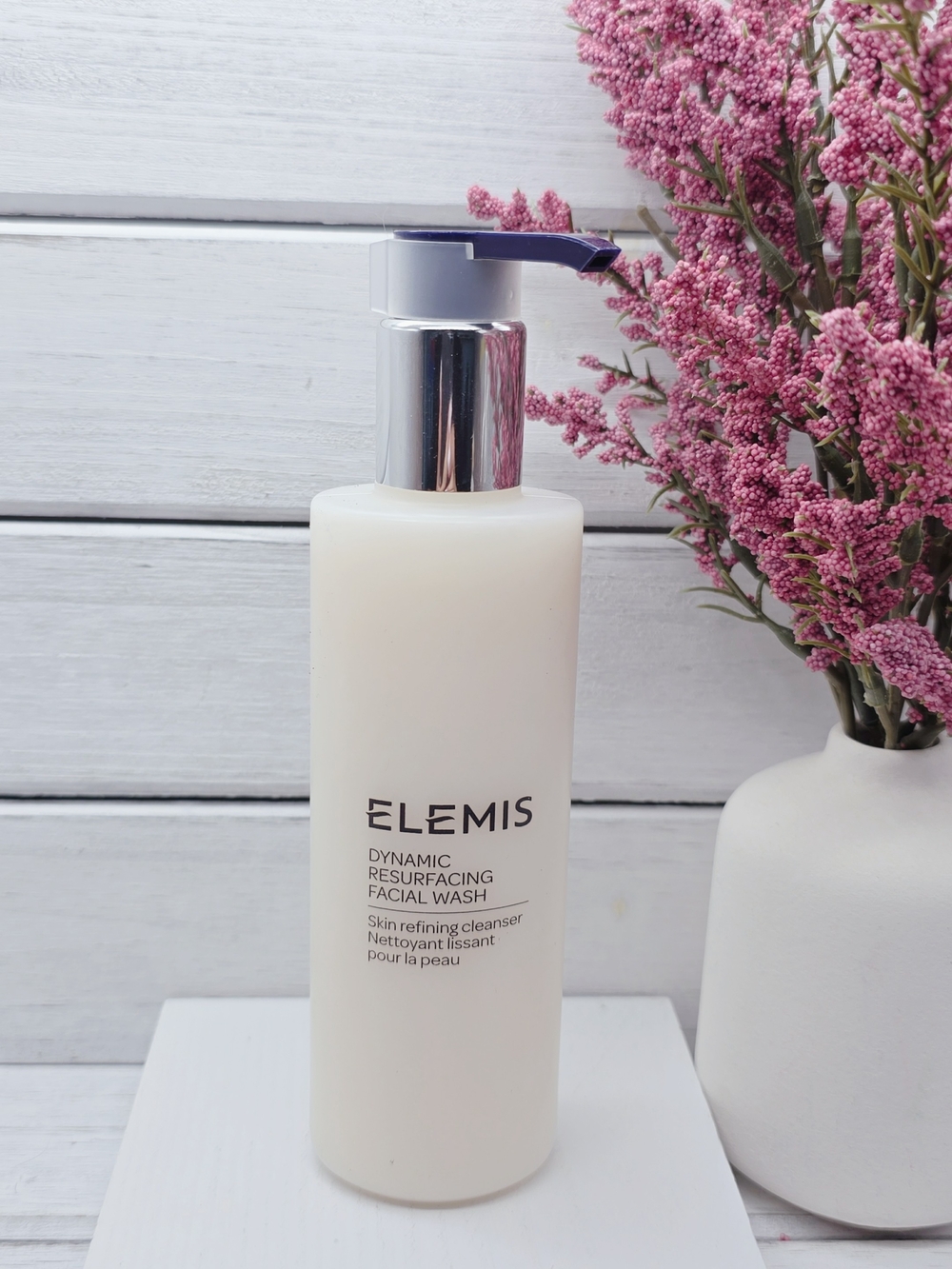 Elemis Dynamic Resurfacing Facial Wash